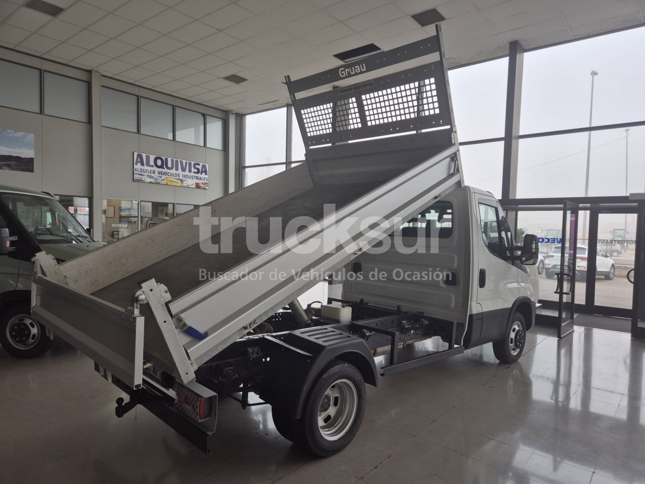 IVECO DAILY 35C14H - Furgoneta basculante: foto 4 IVECO DAILY 35C14H - Furgoneta basculante: foto 4