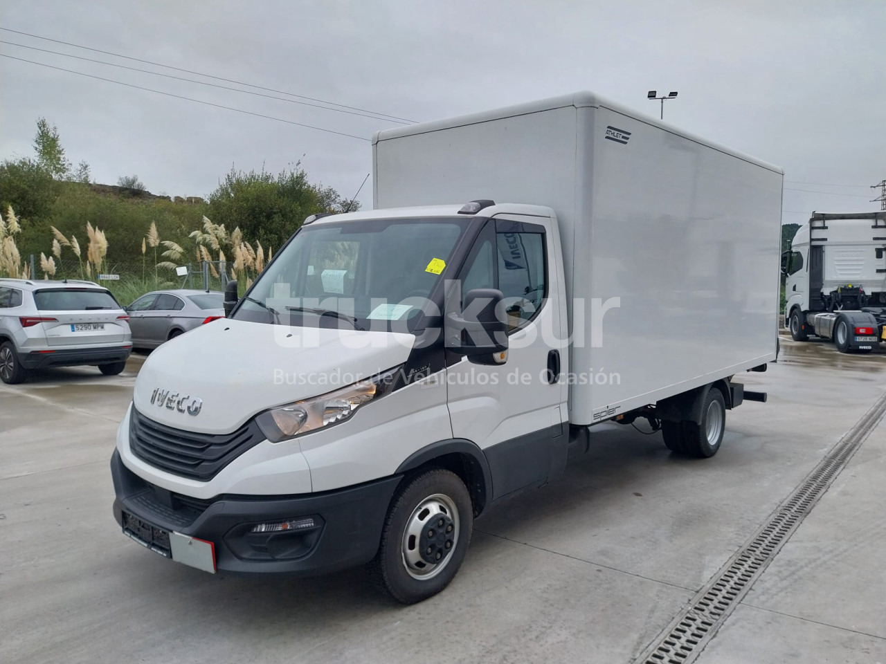 Furgoneta caja cerrada IVECO DAILY 35C16H: foto 1