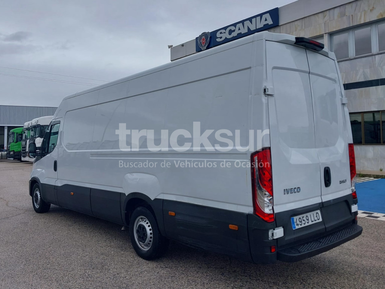 IVECO DAILY 35S16 - Furgoneta caja cerrada: foto 3 IVECO DAILY 35S16 - Furgoneta caja cerrada: foto 3