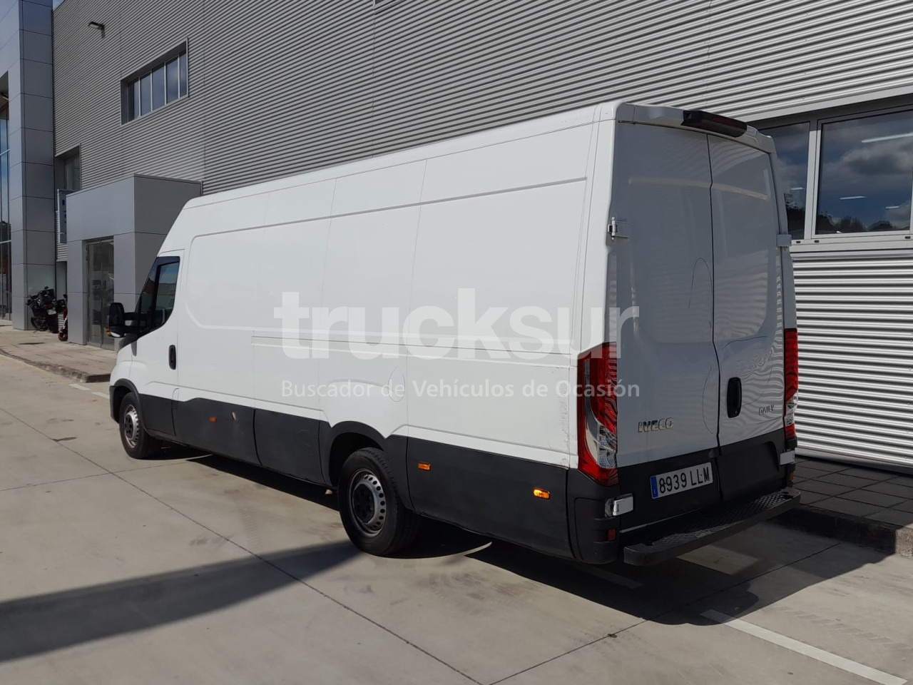 IVECO DAILY 35S16 - Furgoneta caja cerrada: foto 3 IVECO DAILY 35S16 - Furgoneta caja cerrada: foto 3