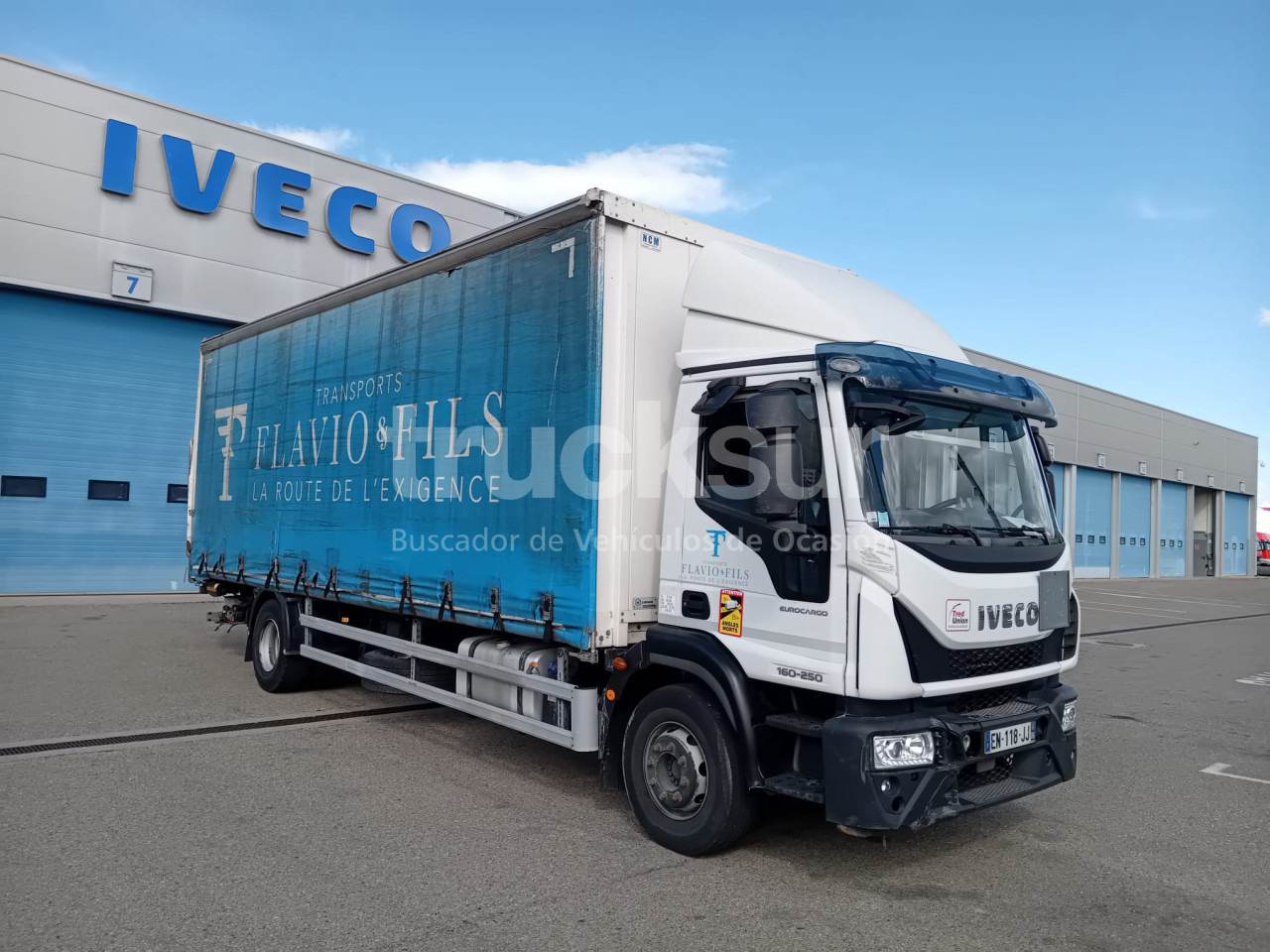 IVECO EUROCARGO ML160-250 - Camión lona: foto 1 IVECO EUROCARGO ML160-250 - Camión lona: foto 1