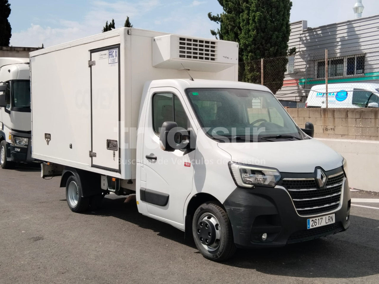 RENAULT 165.35 FRC-X - Camión frigorífico: foto 2 RENAULT 165.35 FRC-X - Camión frigorífico: foto 2