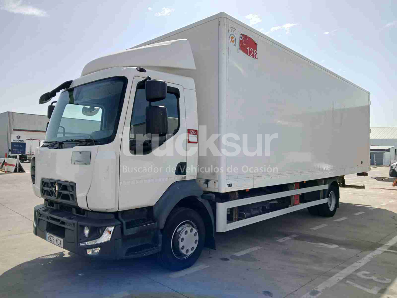 RENAULT D 12.240 - Camión caja cerrada: foto 1 RENAULT D 12.240 - Camión caja cerrada: foto 1