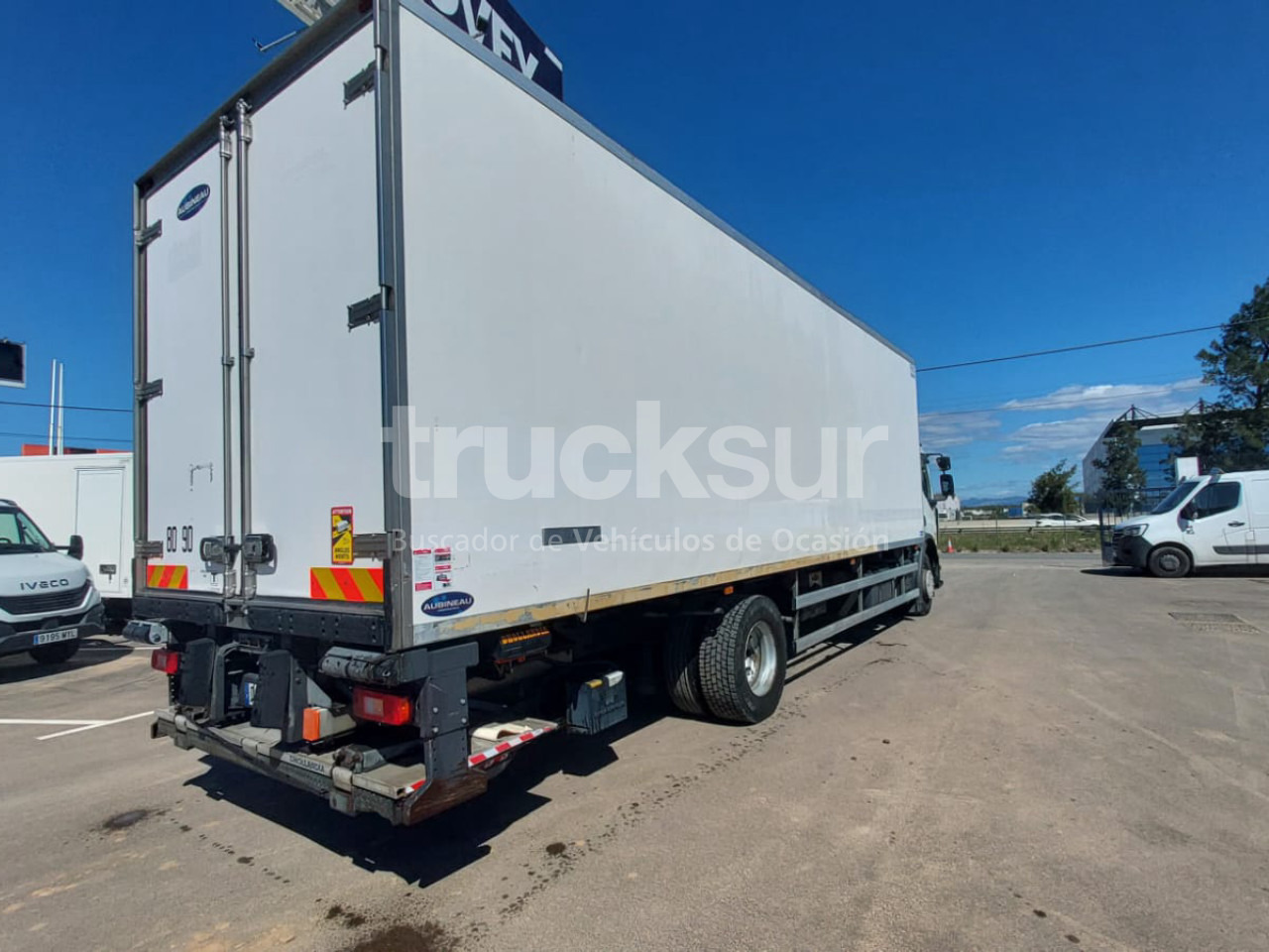 RENAULT D280 - Camión frigorífico: foto 3 RENAULT D280 - Camión frigorífico: foto 3