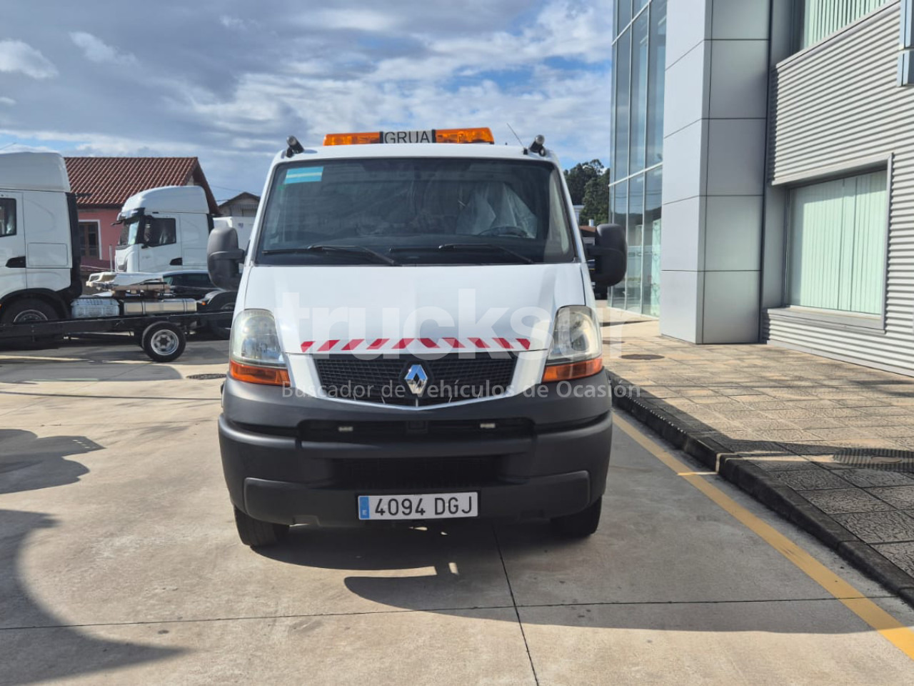 RENAULT MASTER - Grua de remolque autos: foto 3 RENAULT MASTER - Grua de remolque autos: foto 3