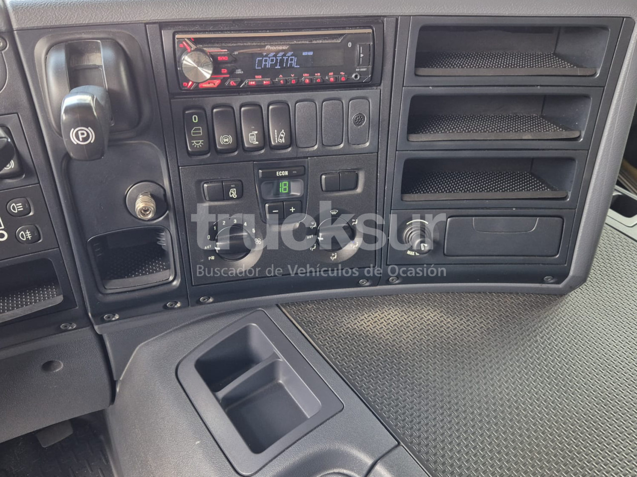 Camión caja cerrada SCANIA P280: foto 12