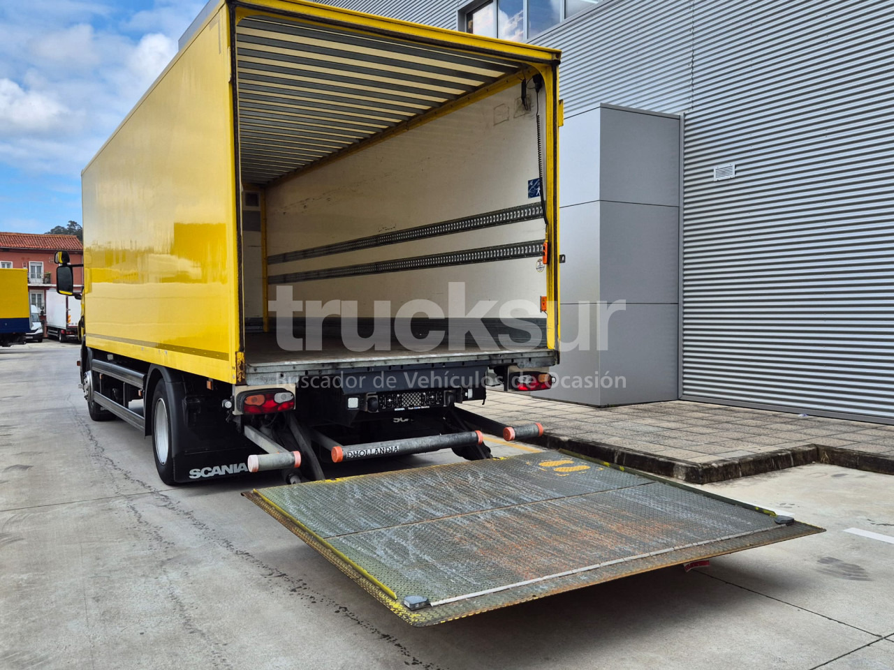 Camión caja cerrada SCANIA P280: foto 6