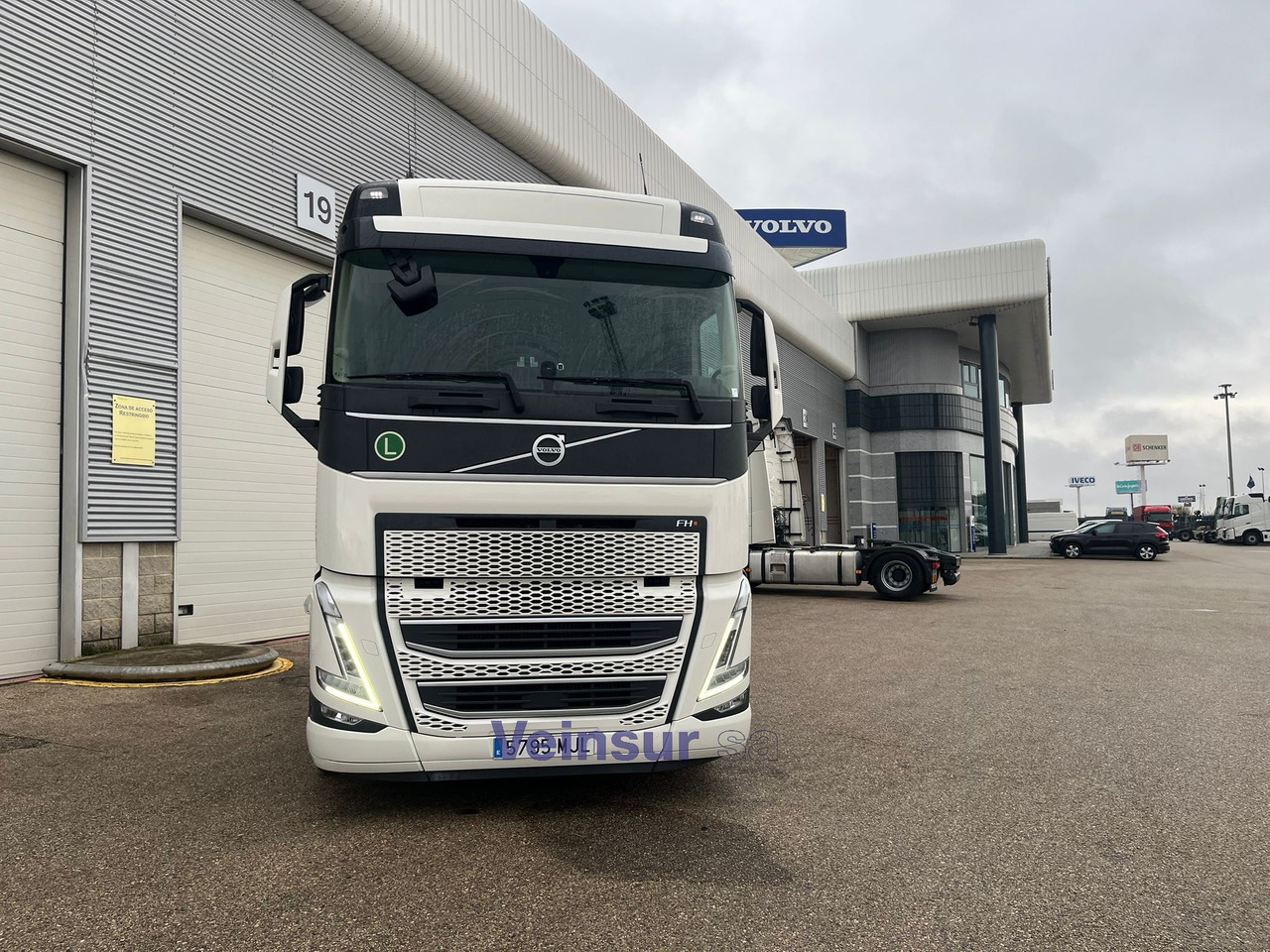 VOLVO FH5 I-SAVE - Cabeza tractora: foto 5 VOLVO FH5 I-SAVE - Cabeza tractora: foto 5