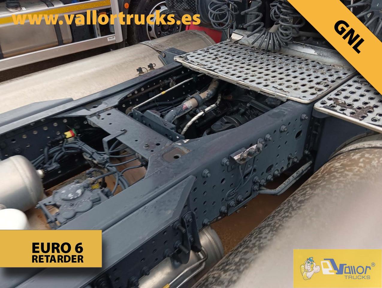 Cabeza tractora IVECO STRALIS 460 NP GNL: foto 11