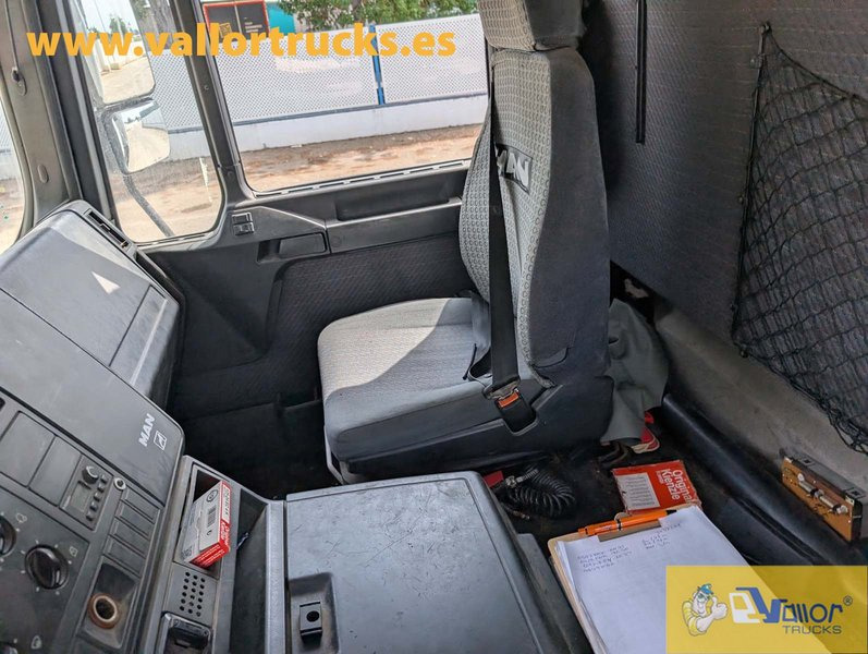 MAN 18-240 - Camión volquete: foto 2 MAN 18-240 - Camión volquete: foto 2