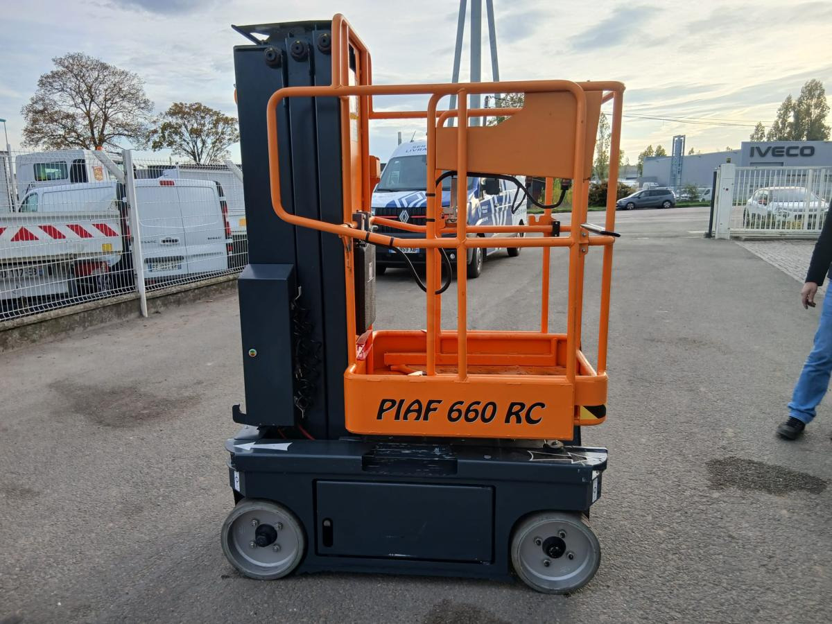 Atn PIAF 660 RC - Plataforma de mástil vertical: foto 1 Atn PIAF 660 RC - Plataforma de mástil vertical: foto 1