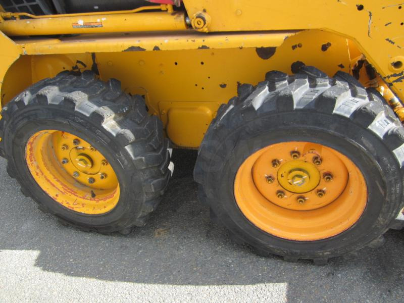 Minicargadora Bobcat S130: foto 8