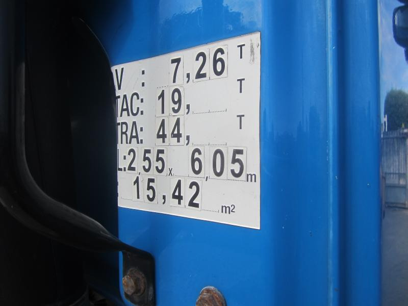Cabeza tractora DAF XF105 460: foto 6