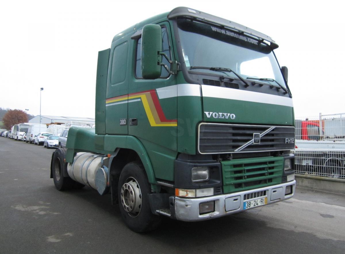 Volvo FH12 380 - Cabeza tractora: foto 2 Volvo FH12 380 - Cabeza tractora: foto 2