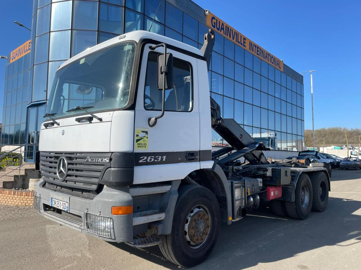 Mercedes Actros 2631 - Camión multibasculante: foto 1 Mercedes Actros 2631 - Camión multibasculante: foto 1