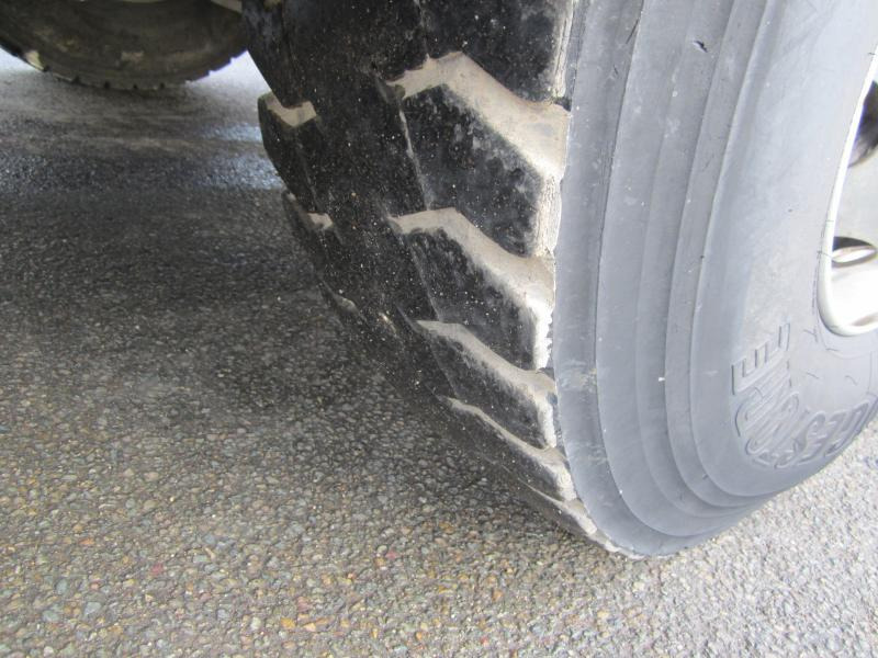 Renault Gamme C 380 - Camión volquete: foto 3 Renault Gamme C 380 - Camión volquete: foto 3