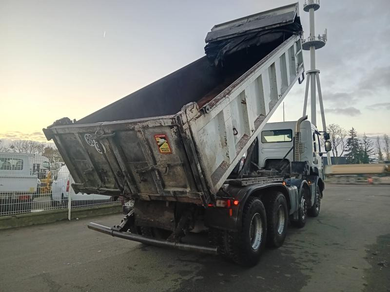 Renault Kerax 410 DXI - Camión volquete: foto 3 Renault Kerax 410 DXI - Camión volquete: foto 3