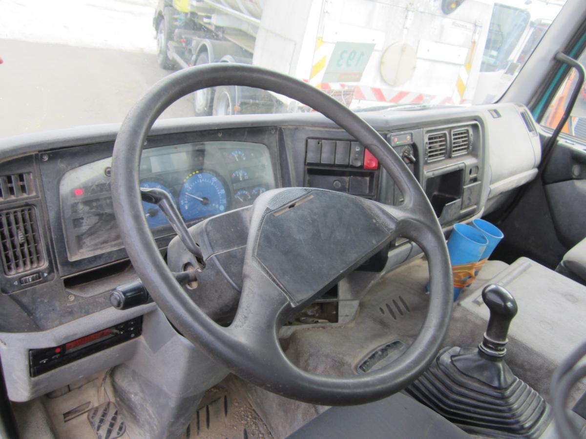 Camión volquete Renault Kerax: foto 7