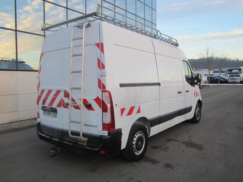 Renault Master 2.3 DCI 125 - Furgón: foto 3 Renault Master 2.3 DCI 125 - Furgón: foto 3