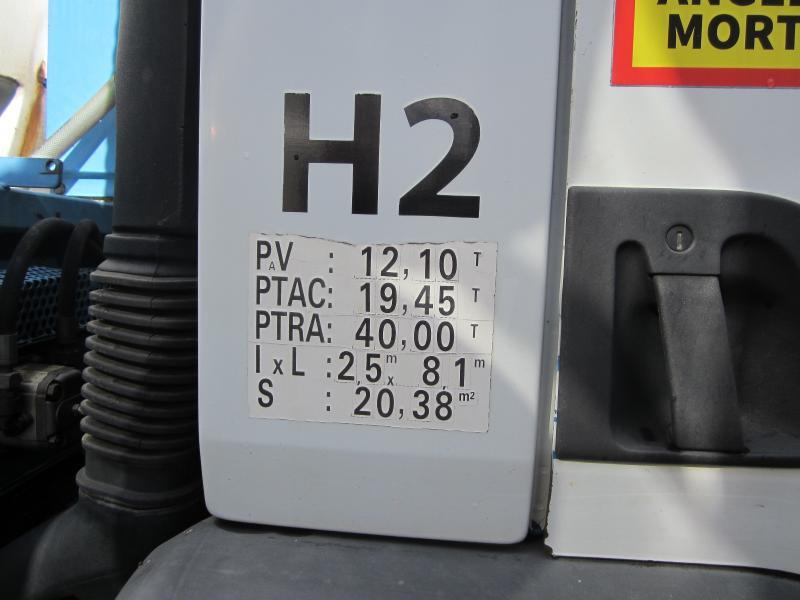 Renault Premium 340 - Camión cisterna: foto 4 Renault Premium 340 - Camión cisterna: foto 4