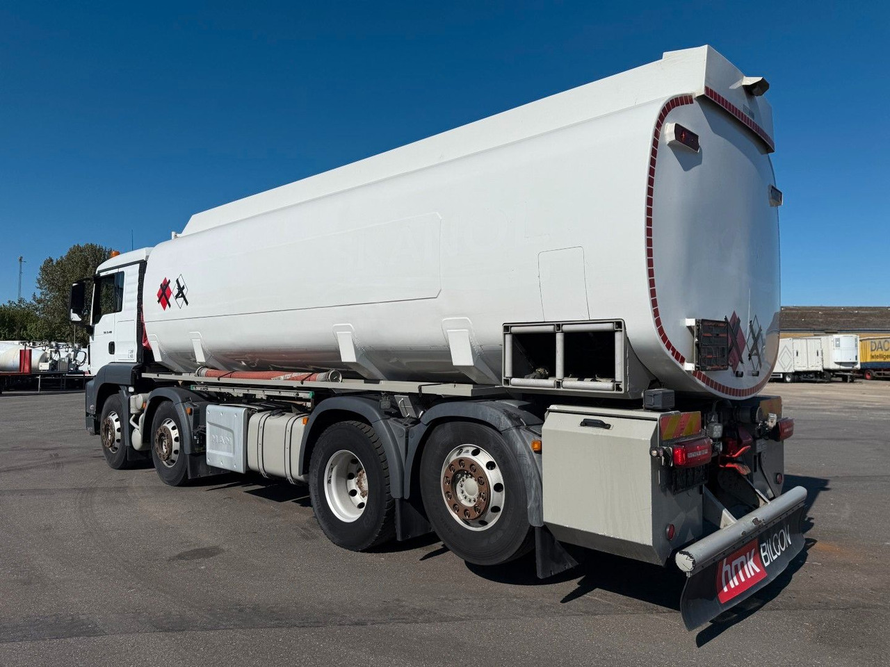 MAN TGS 35.480 8x2*6 23.000 l. ADR Euro 6 Tanktruck - Camión cisterna: foto 4 MAN TGS 35.480 8x2*6 23.000 l. ADR Euro 6 Tanktruck - Camión cisterna: foto 4