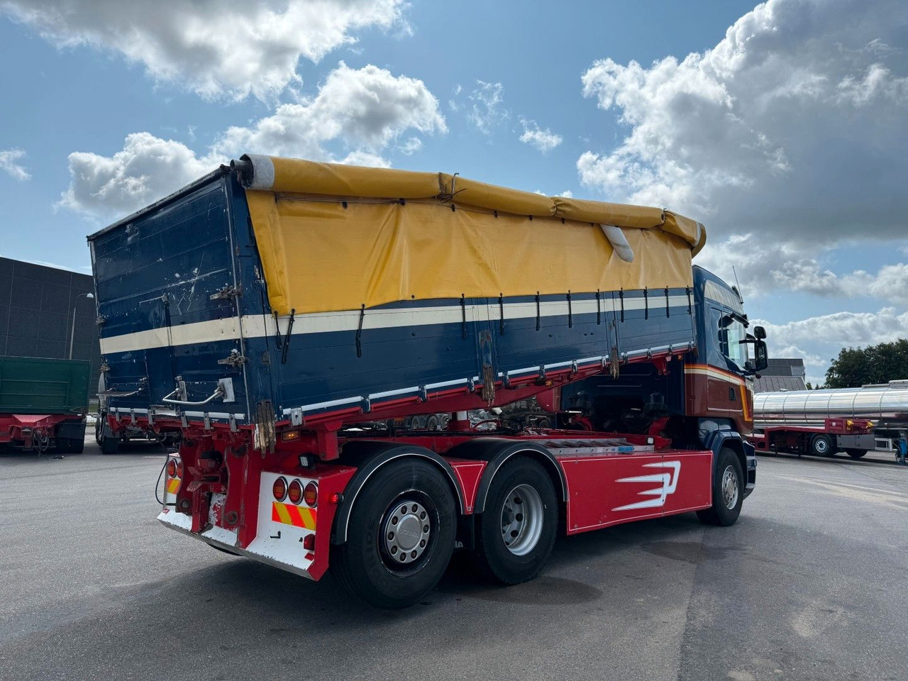 Scania R520 6x2 Highline Getreidekipper Euro 6 - Camión volquete: foto 3 Scania R520 6x2 Highline Getreidekipper Euro 6 - Camión volquete: foto 3