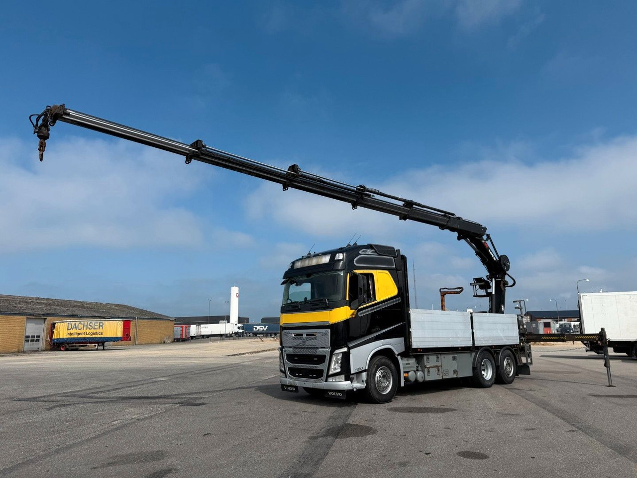 Volvo FH500 6x2*4 / Crane HIAB 262 EP-5 Euro 6 - Camión grúa: foto 2 Volvo FH500 6x2*4 / Crane HIAB 262 EP-5 Euro 6 - Camión grúa: foto 2