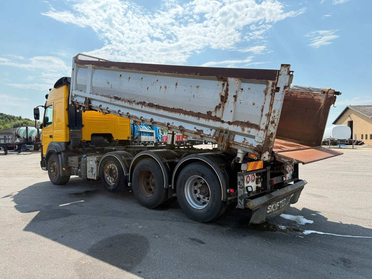 Volvo FMX500 8x4/4 Steel tipper Volvo FMX500 8x4/4 Steel tipper - Camión volquete: foto 4 Volvo FMX500 8x4/4 Steel tipper Volvo FMX500 8x4/4 Steel tipper - Camión volquete: foto 4