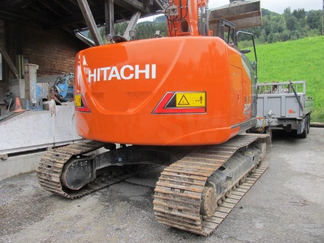 Hitachi ZX225USRLC 7 - Excavadora de cadenas: foto 2 Hitachi ZX225USRLC 7 - Excavadora de cadenas: foto 2