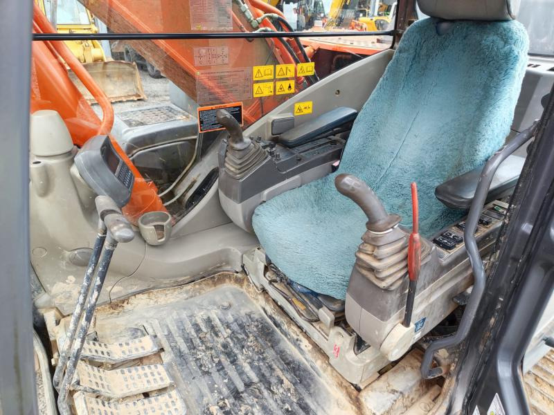 Hitachi ZX280LC-3H - Excavadora de cadenas: foto 5 Hitachi ZX280LC-3H - Excavadora de cadenas: foto 5