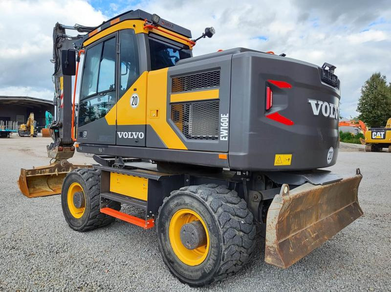 Volvo EW160E - Excavadora de ruedas: foto 1 Volvo EW160E - Excavadora de ruedas: foto 1
