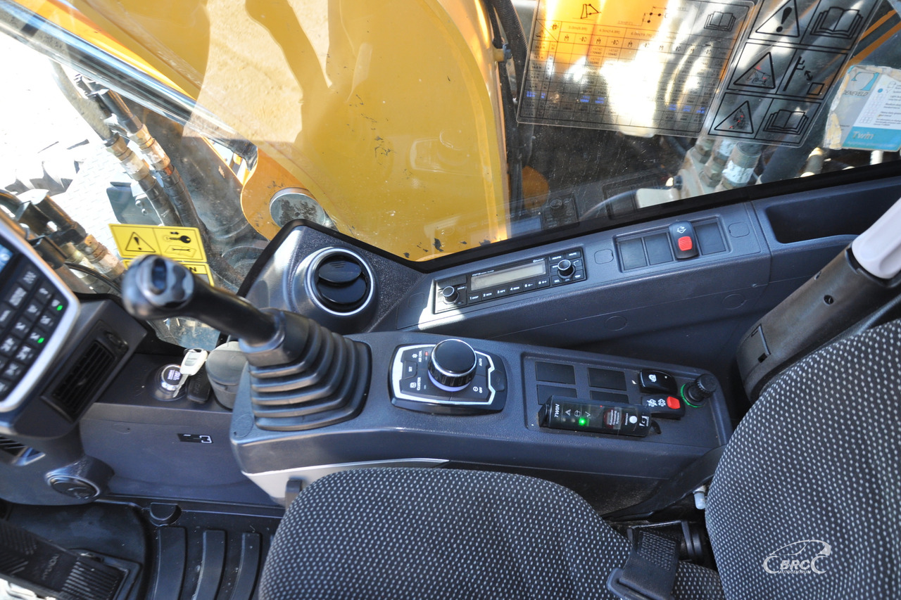 Excavadora de ruedas Hyundai HW160: foto 16