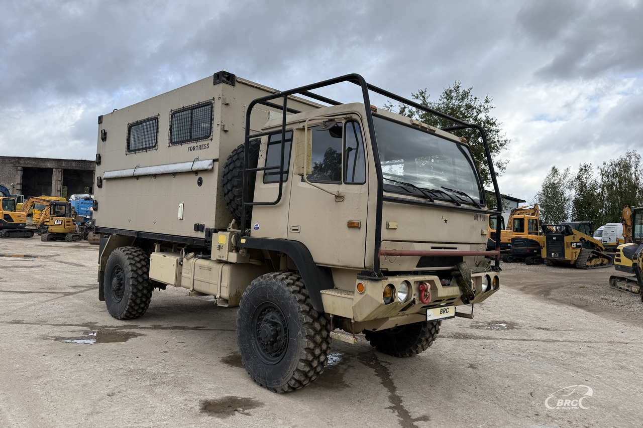 Stewart & Stevenson M1078 LMTV - Camión portavehículos: foto 2 Stewart & Stevenson M1078 LMTV - Camión portavehículos: foto 2