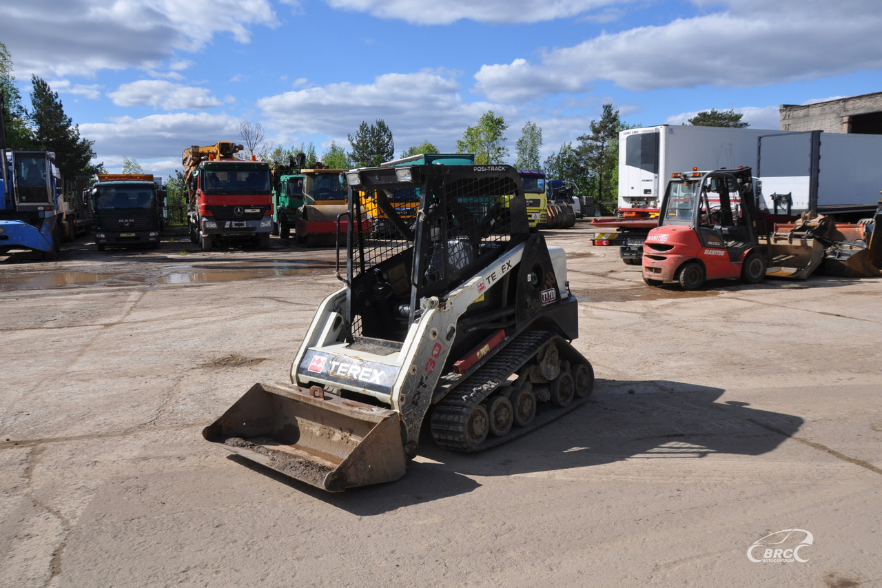 Minicargadora Terex PT30A: foto 1
