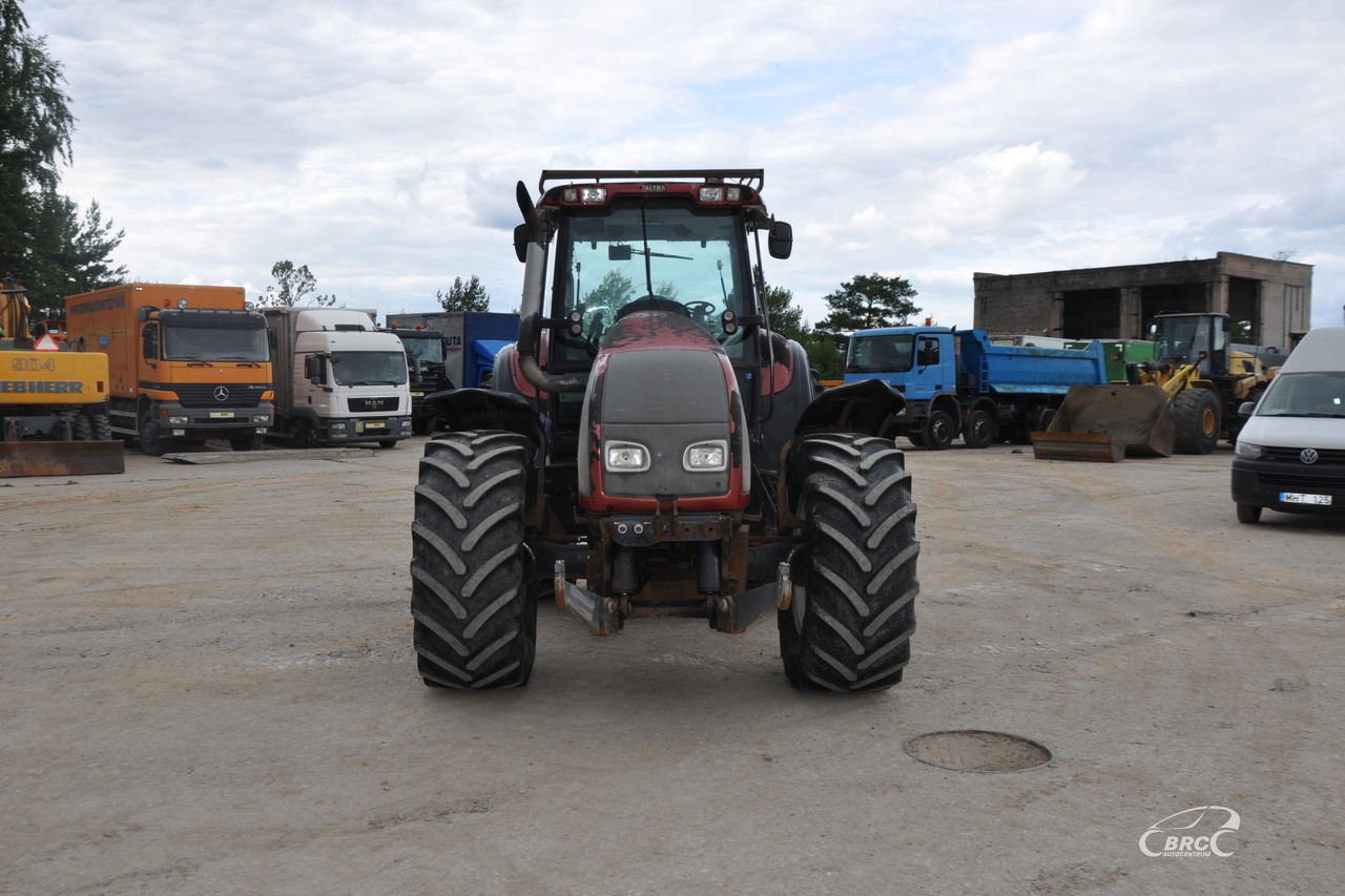 Valtra T190 - Tractor: foto 3 Valtra T190 - Tractor: foto 3