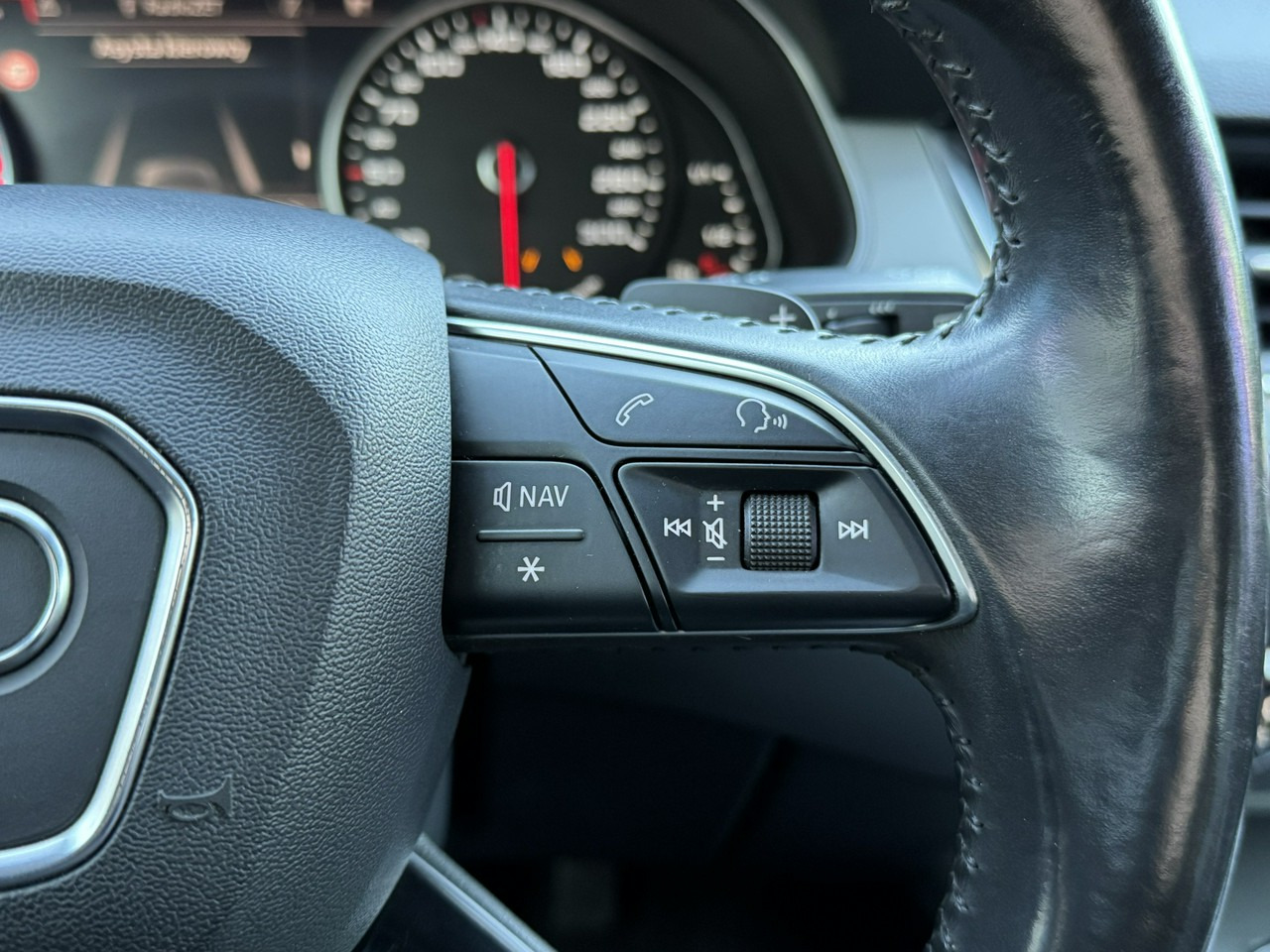 SUV/ Todoterreno Audi Q7: foto 22