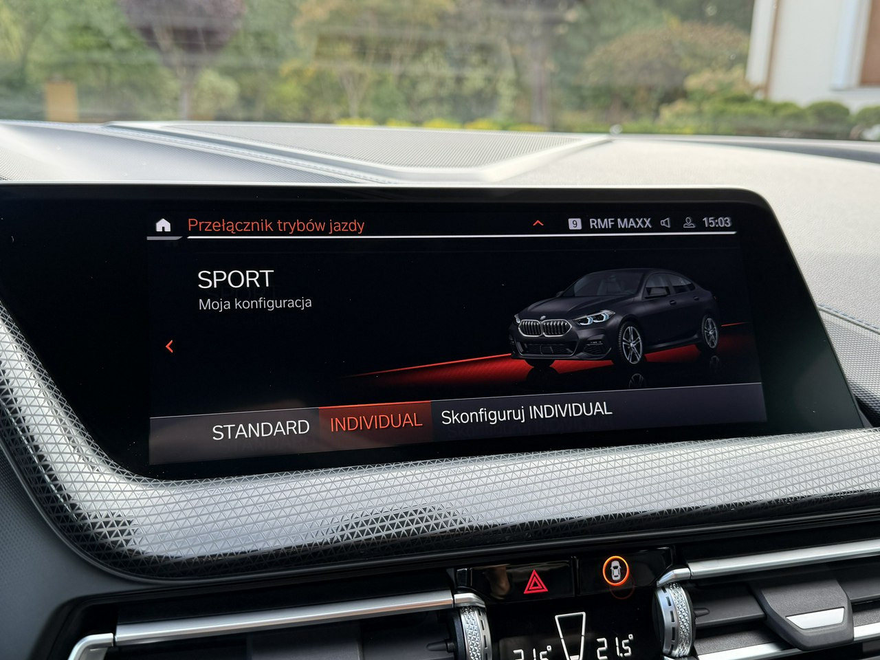 Sedan BMW 220: foto 28