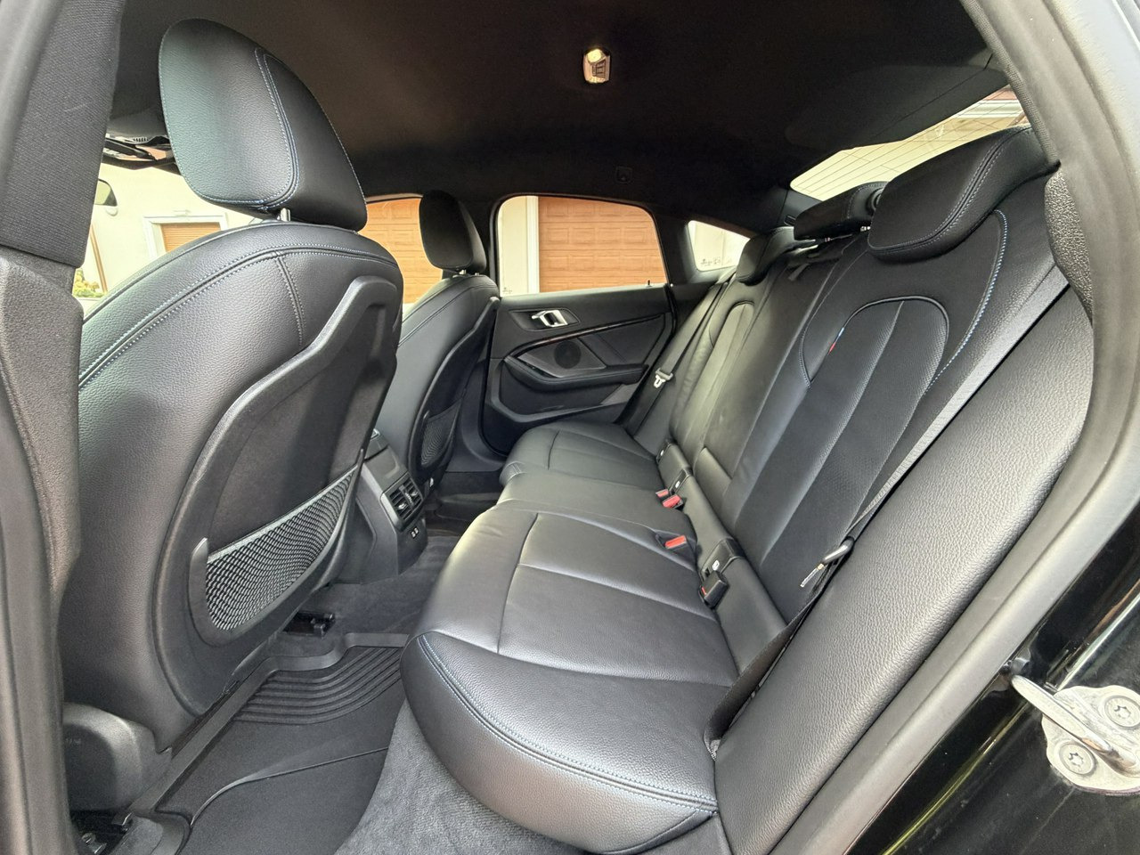 Sedan BMW 220: foto 38