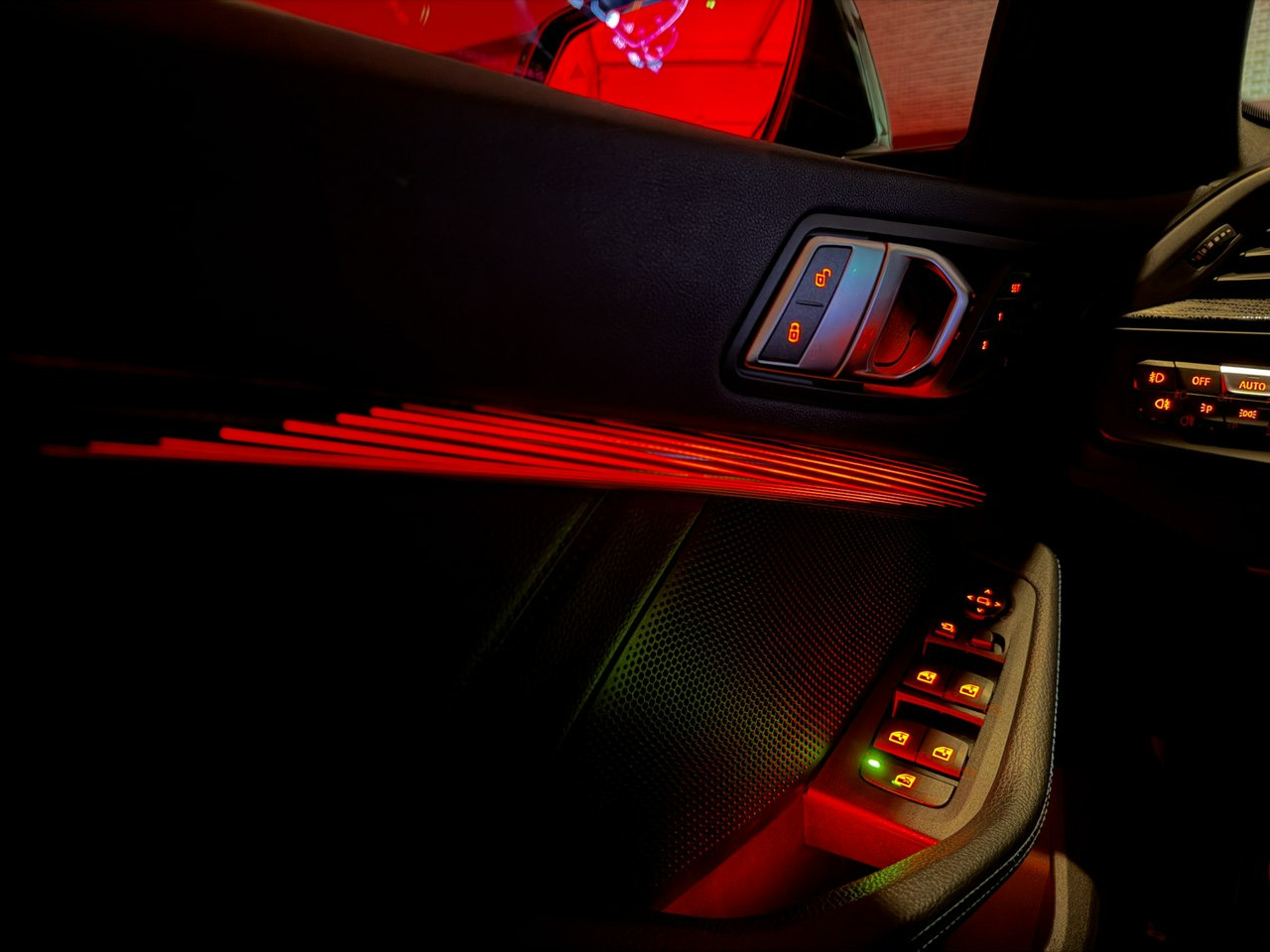 Sedan BMW 220: foto 18