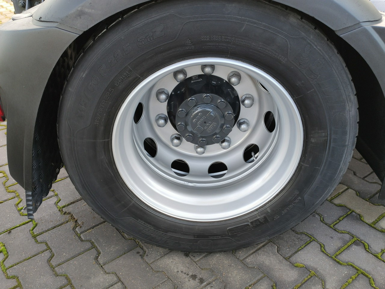 Cabeza tractora DAF XF 106.460 Euro 6 LowDeck Mega: foto 36