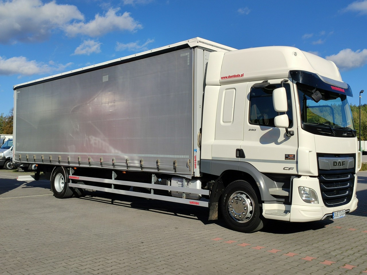 DAF CF 290 E6 Firana Tył Drzwi Dach Podnoszony / Zsuwany Długi 9.30m - Camión lona: foto 5 DAF CF 290 E6 Firana Tył Drzwi Dach Podnoszony / Zsuwany Długi 9.30m - Camión lona: foto 5