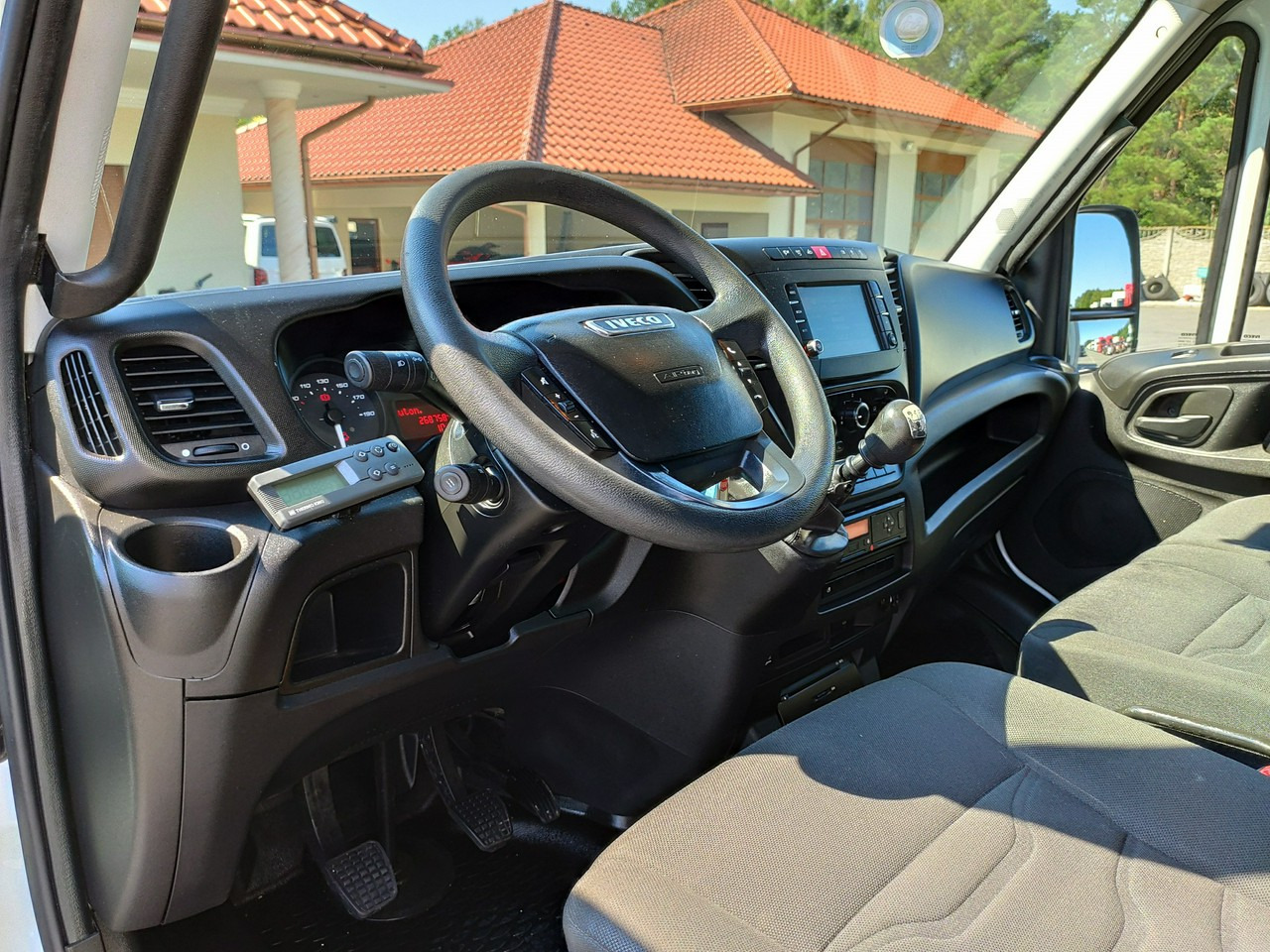 Furgoneta frigorifica Iveco Daily 70C17 Chłodnia Hakowa / Hakówka Agregat THERMO KING V-500: foto 21