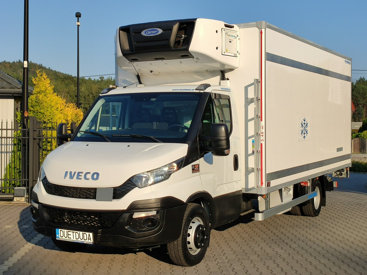 Iveco Daily 70C17 Mroźnia Ściana Grodziowa Multitemperatura - Furgoneta frigorifica: foto 5 Iveco Daily 70C17 Mroźnia Ściana Grodziowa Multitemperatura - Furgoneta frigorifica: foto 5