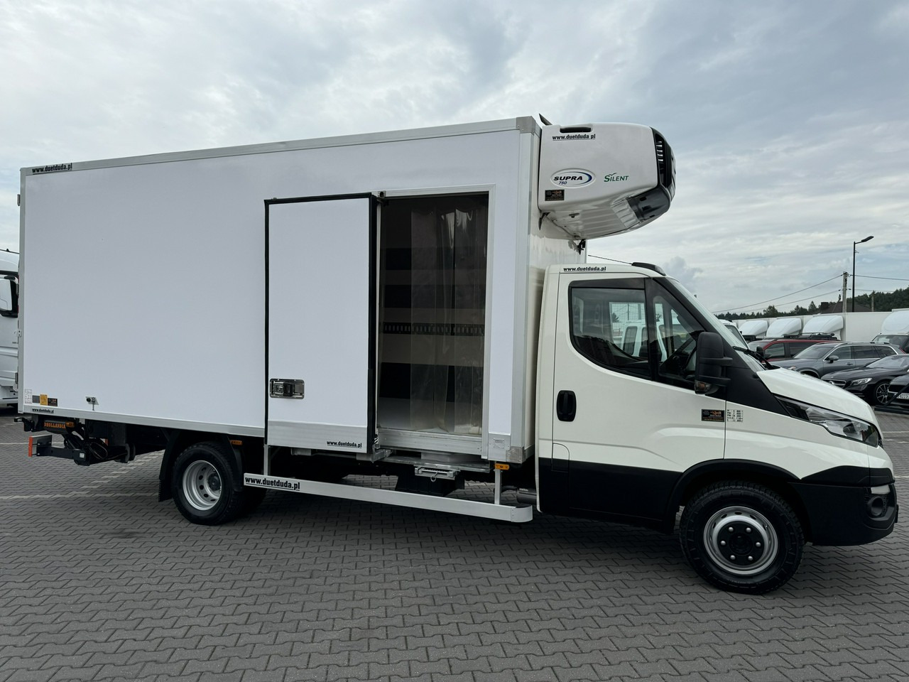 Iveco Daily 70C18 V H - Furgoneta frigorifica: foto 5 Iveco Daily 70C18 V H - Furgoneta frigorifica: foto 5