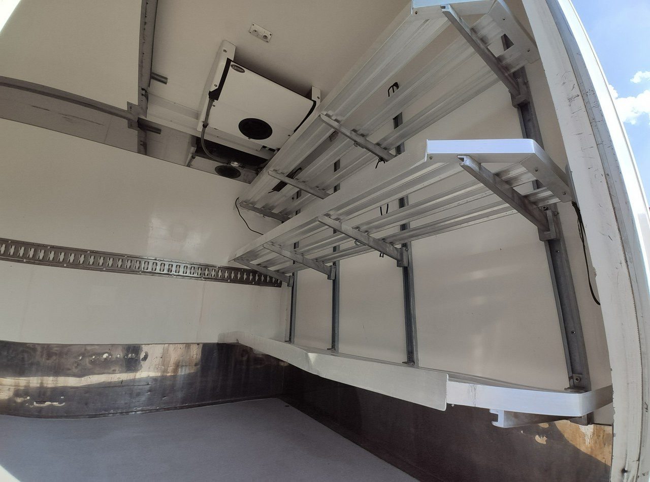 Leasing de Iveco Daily 72C18 Mroźnia Ściana Grodziowa Podwójny Parownik Iveco Daily 72C18 Mroźnia Ściana Grodziowa Podwójny Parownik: foto 12