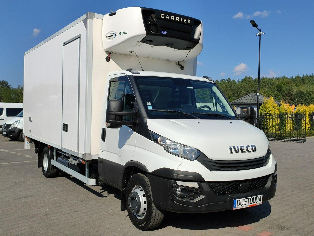 Iveco Daily 72C18 Mroźnia Ściana Grodziowa Podwójny Parownik - Furgoneta frigorifica: foto 5 Iveco Daily 72C18 Mroźnia Ściana Grodziowa Podwójny Parownik - Furgoneta frigorifica: foto 5