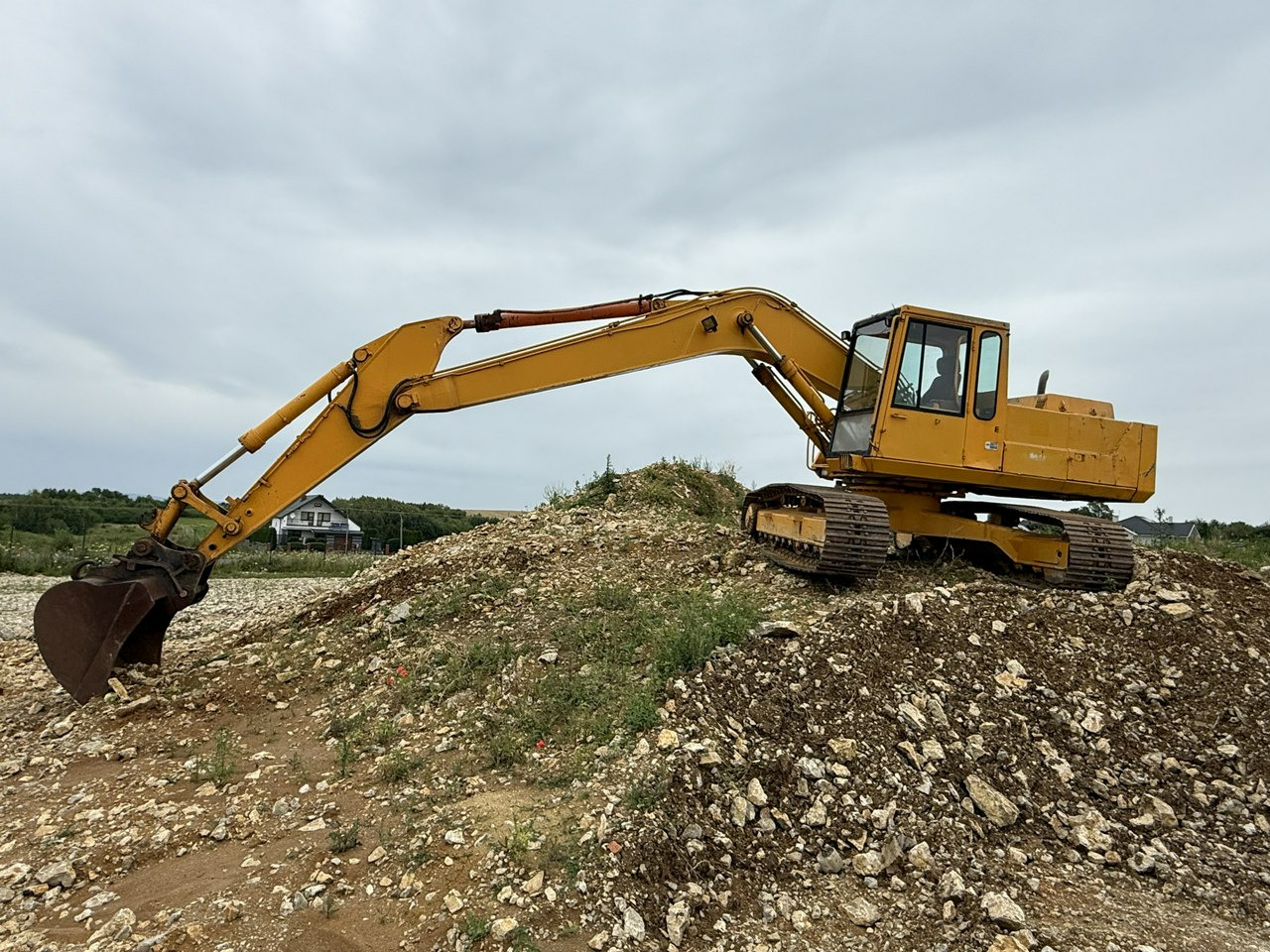 Komatsu PC240NLC-3KP - Excavadora de cadenas: foto 1 Komatsu PC240NLC-3KP - Excavadora de cadenas: foto 1
