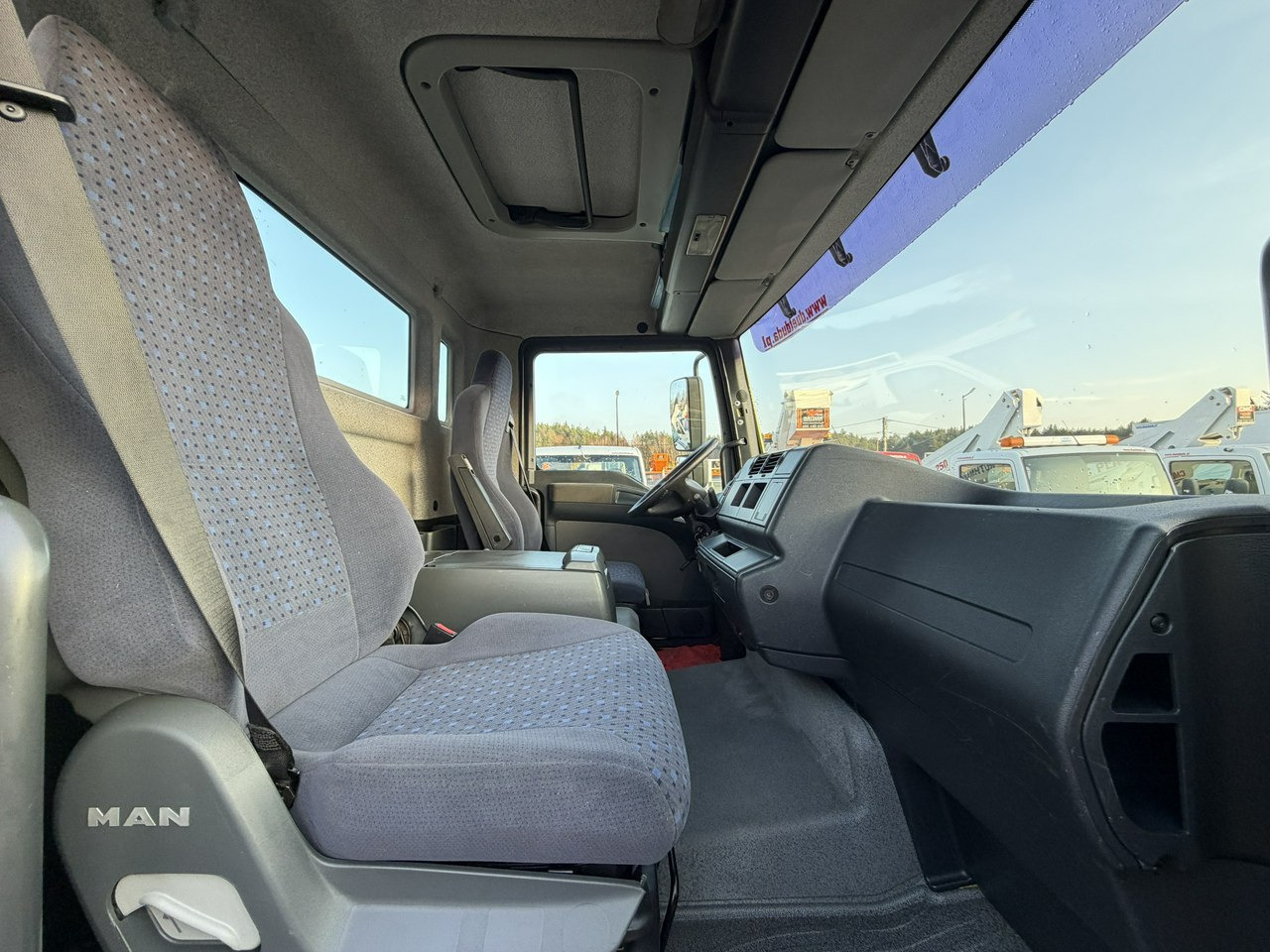 Leasing de MAN TGL 8.210 Zwyżka WUMAG WT 230 23m w bok 18m podnośnik MAN TGL 8.210 Zwyżka WUMAG WT 230 23m w bok 18m podnośnik: foto 20