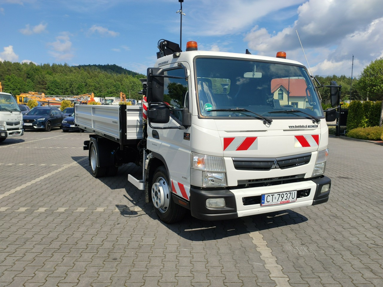 Mitsubishi Canter Fuso 9C18 3.0/180KM HDS FASSI F30 Wywrotka 3-stronna - Camión volquete: foto 3 Mitsubishi Canter Fuso 9C18 3.0/180KM HDS FASSI F30 Wywrotka 3-stronna - Camión volquete: foto 3