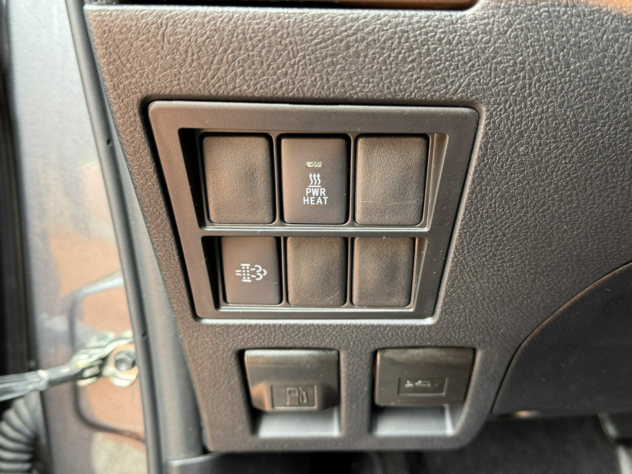 Pick-up Toyota Hilux: foto 24